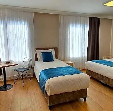 מלון Seven Sultanahmet 3*